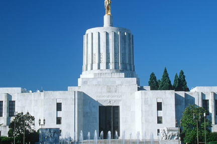 picture of Oregon State Capitol